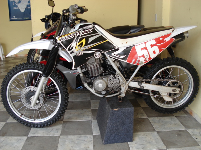 xlr 125 001.jpg