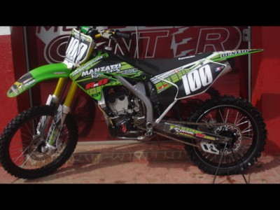 kxf 2005 003.jpg