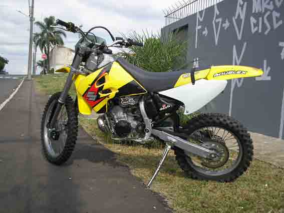 P4120001B.jpg