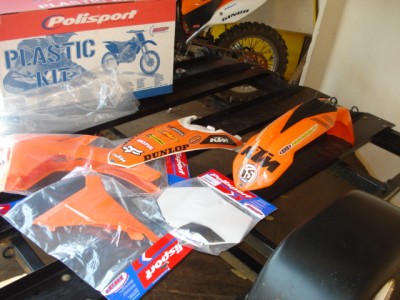 KIT PLÁSTICO KTM 035.JPG