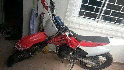 1398366418_635442966_1-fotos-de-honda-crf230-2008.jpg