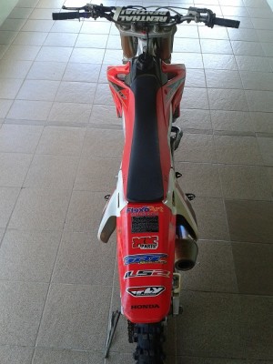 moto 10.jpg
