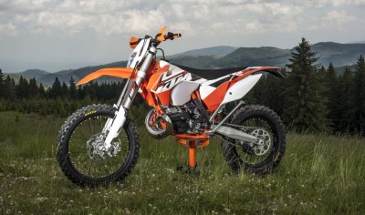 2015-ktm-300-exc-.jpg