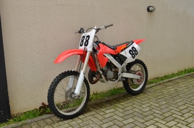 Moto 1
