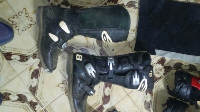 Cabeçoides_AlpinestarsTech8_5.jpg