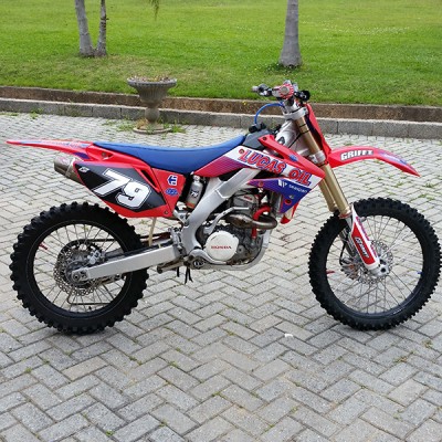 CRF250R Foto Trail Clube.jpg